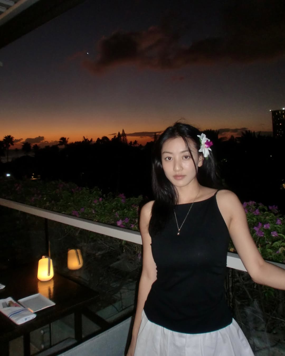 magazine detail image