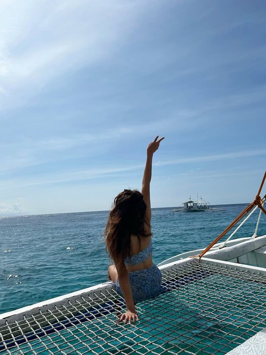 magazine detail image