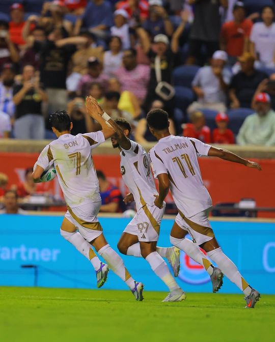 magazine detail image