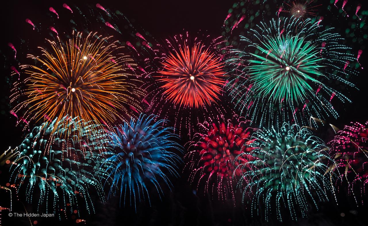 Tokyo's Biggest Fireworks Festival: Akigawa Hanabi, Exclusively on Waug!