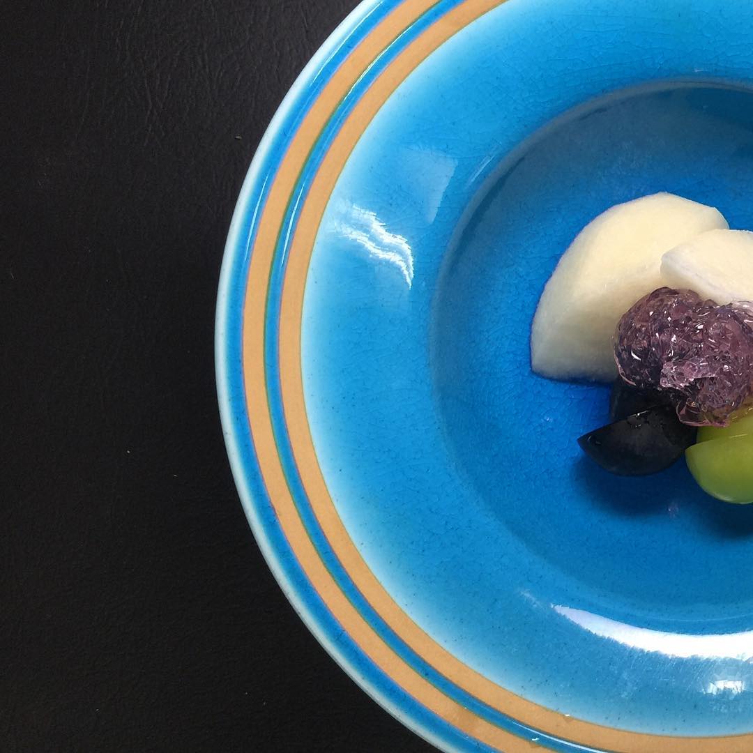 magazine detail image