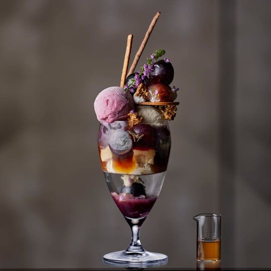 magazine detail image