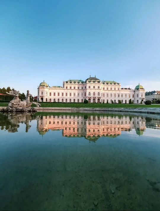 magazine detail image