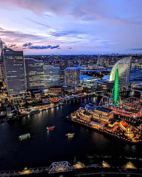 magazine detail image