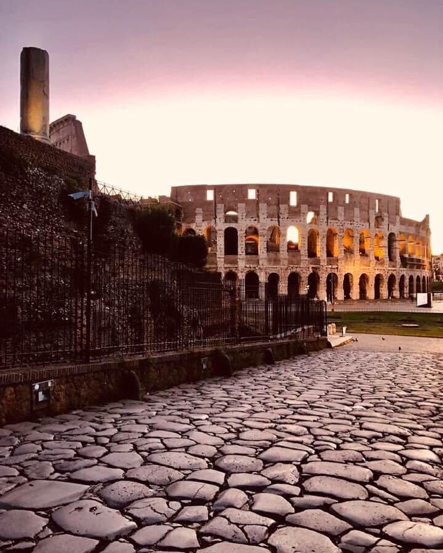 magazine detail image