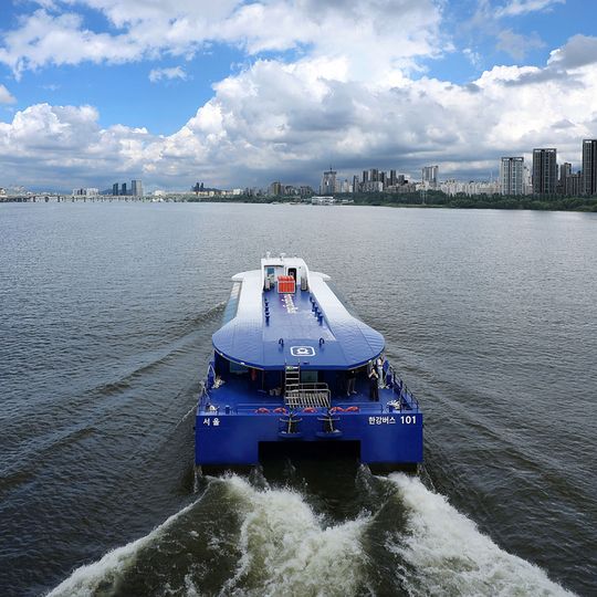 magazine detail image