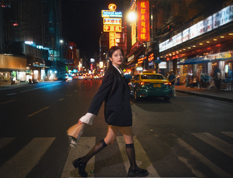 magazine detail image