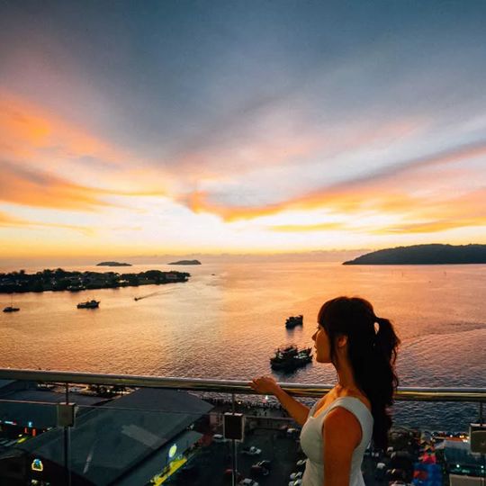 magazine detail image