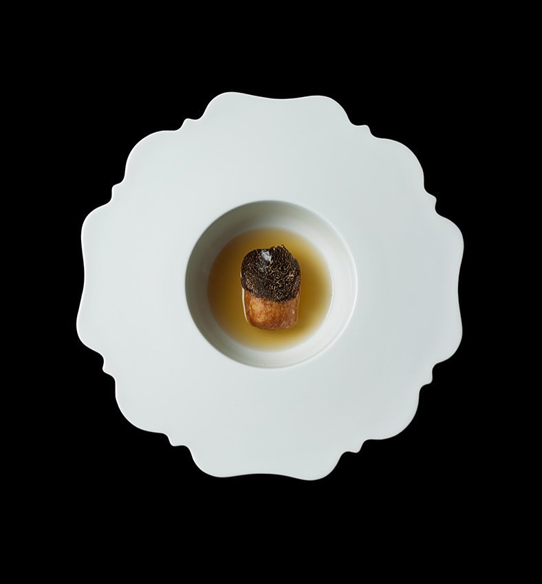 magazine detail image