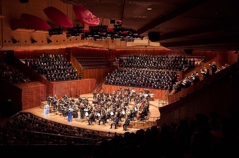 magazine detail image