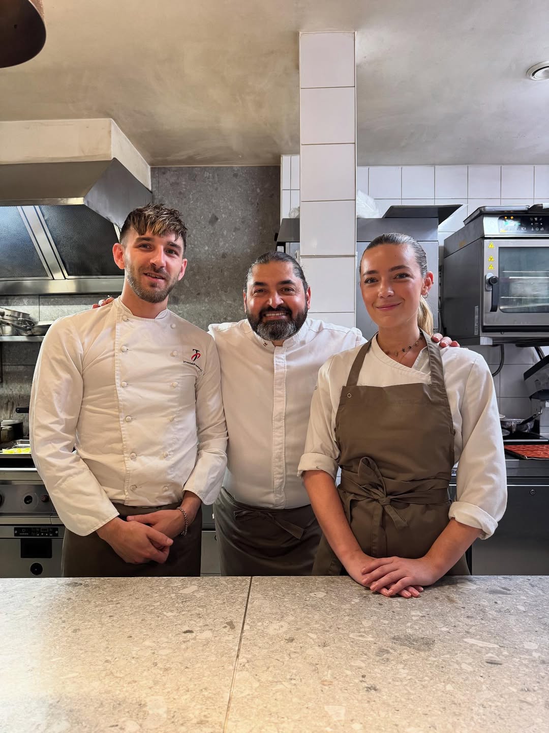 magazine detail image