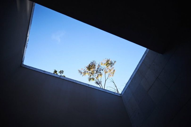 magazine detail image