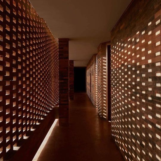 magazine detail image