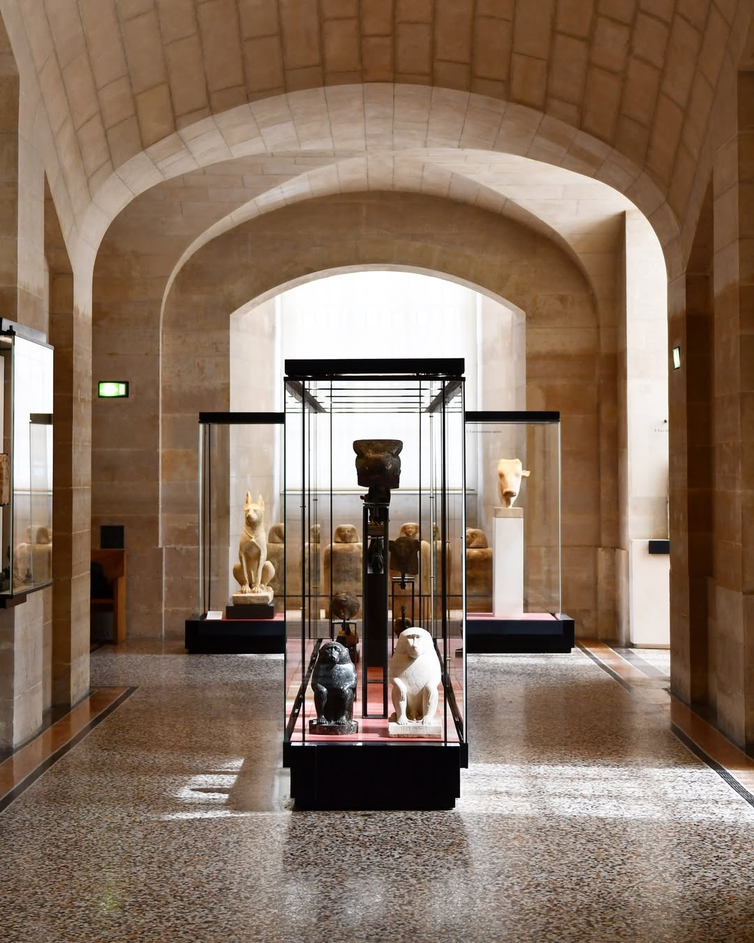 magazine detail image