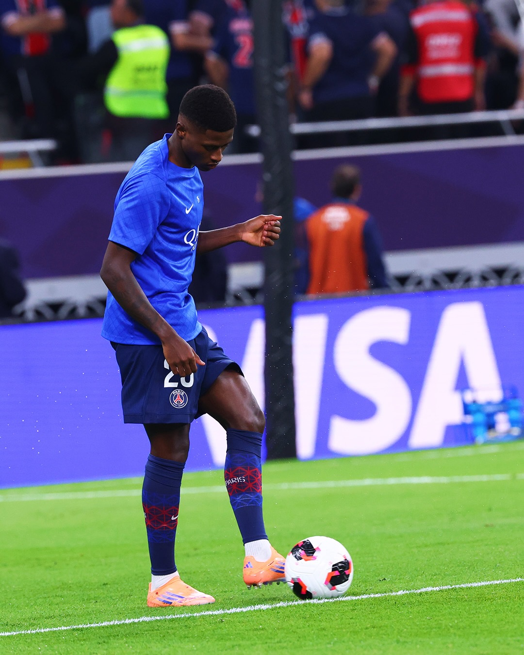 magazine detail image