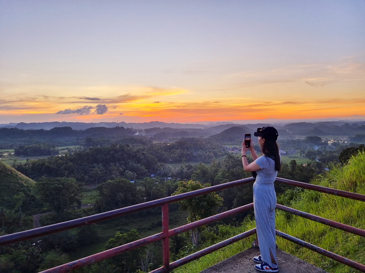 magazine detail image