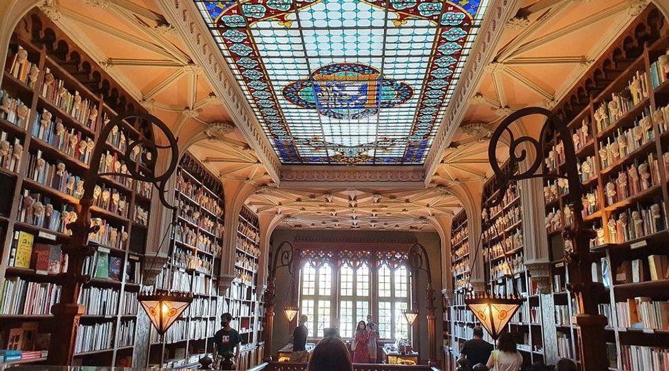 magazine detail image