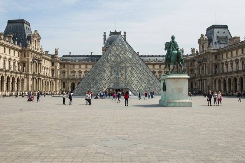 magazine detail image