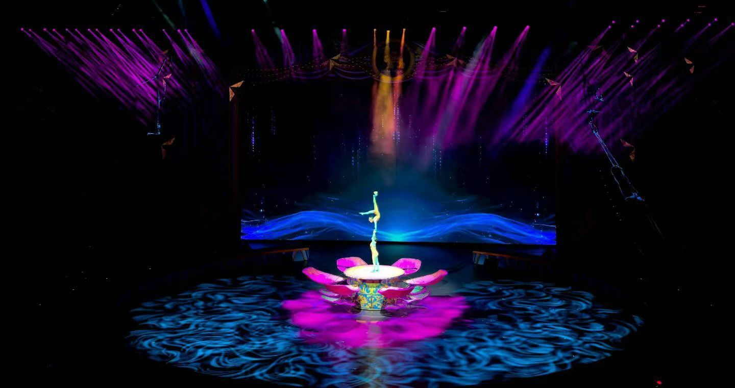 magazine detail image