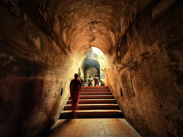 magazine detail image