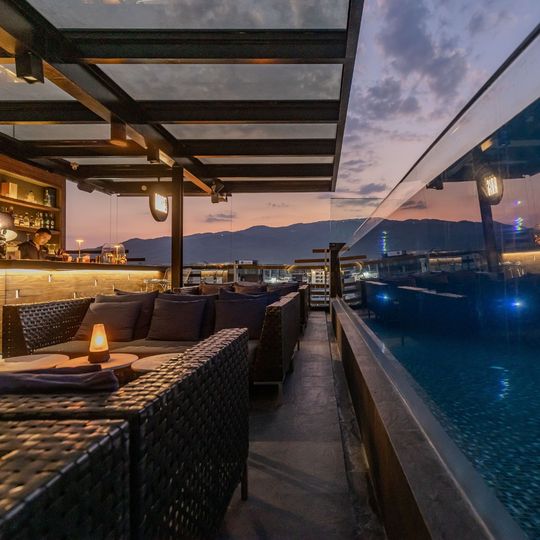 magazine detail image