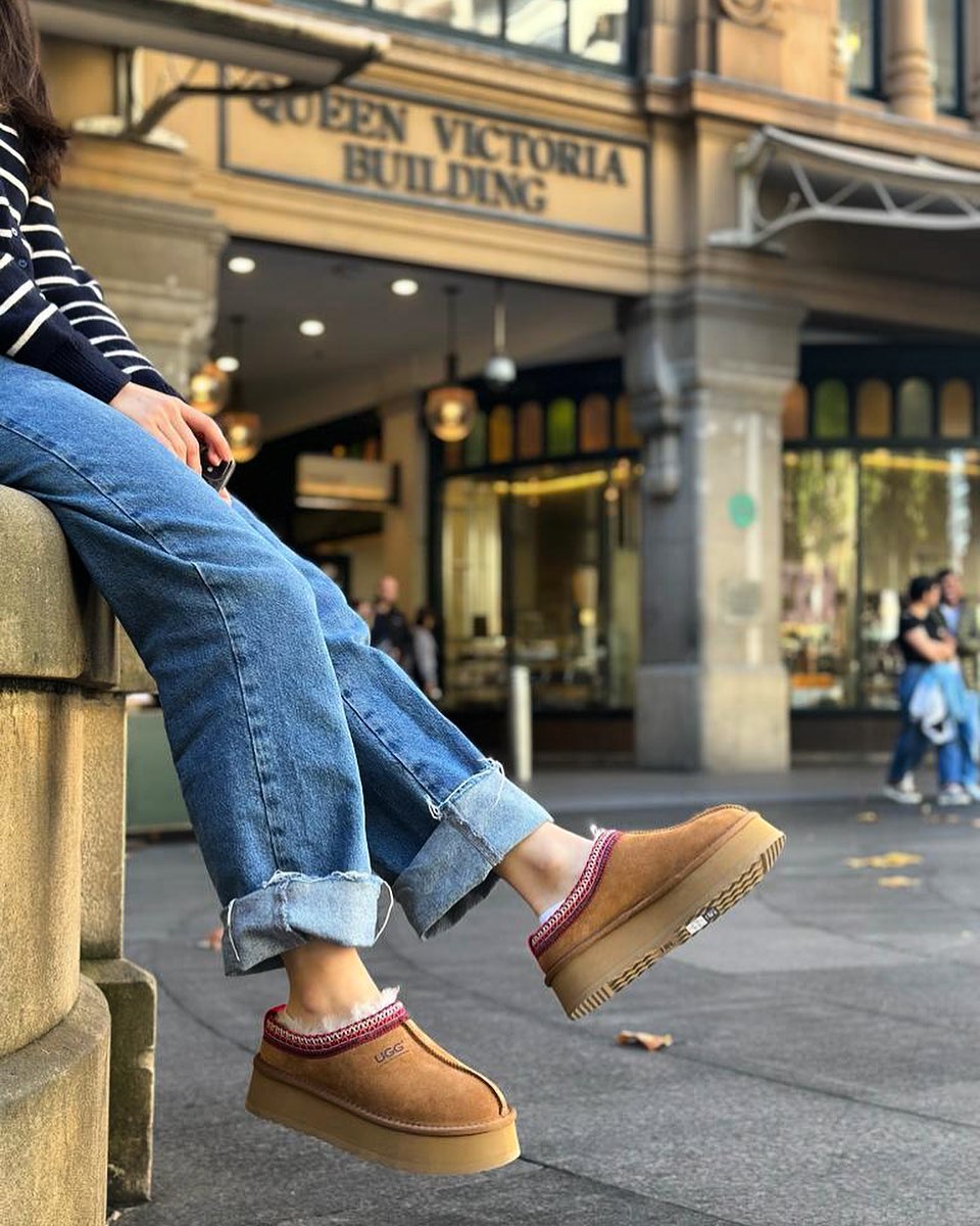 magazine detail image