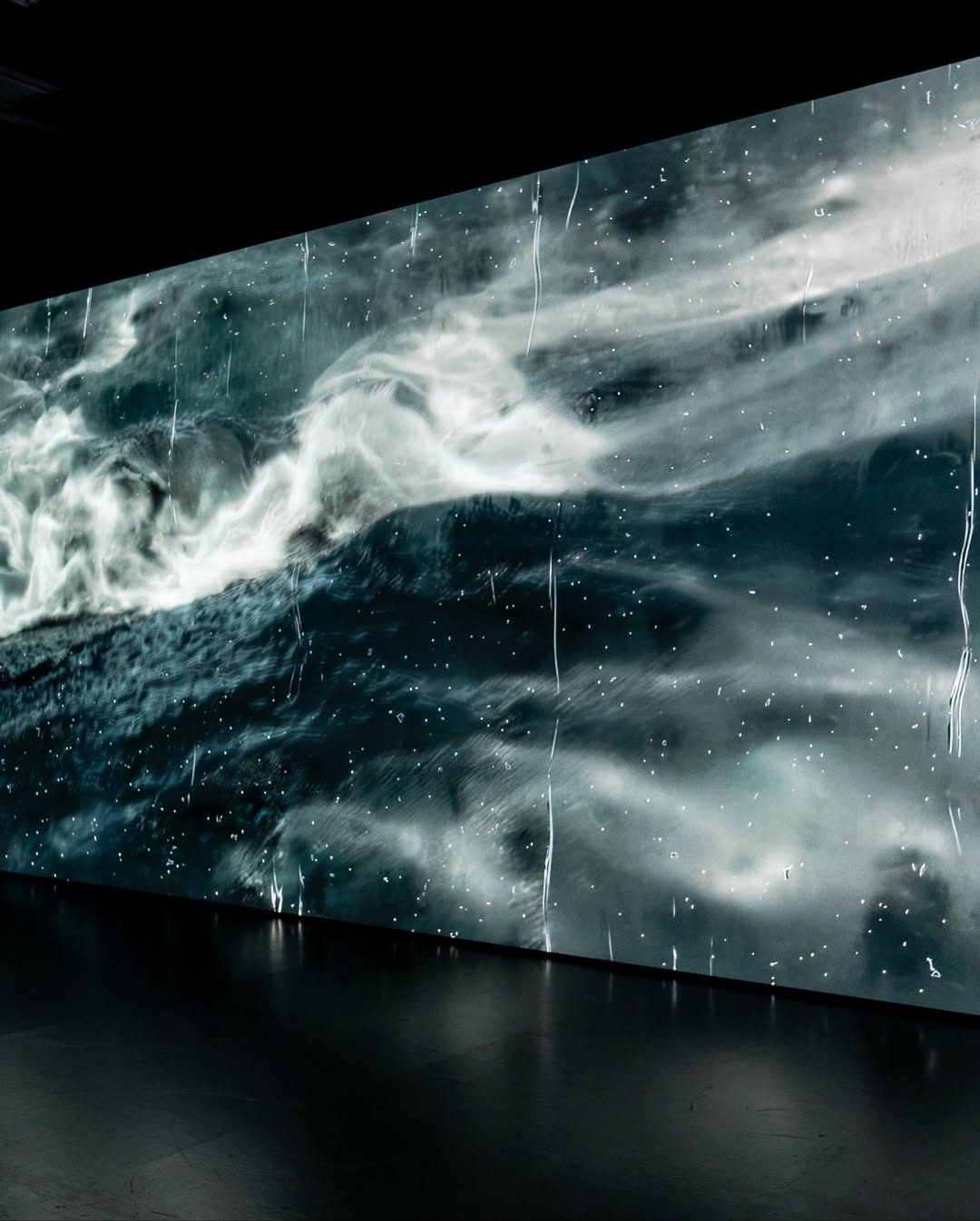 magazine detail image