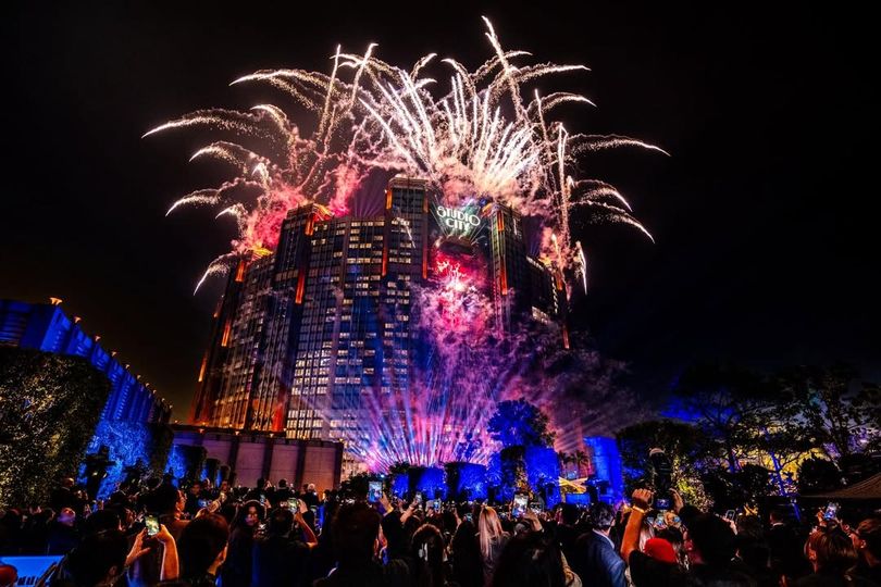 magazine detail image