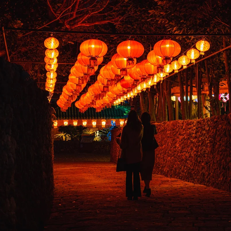 magazine detail image