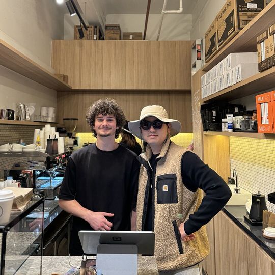 magazine detail image