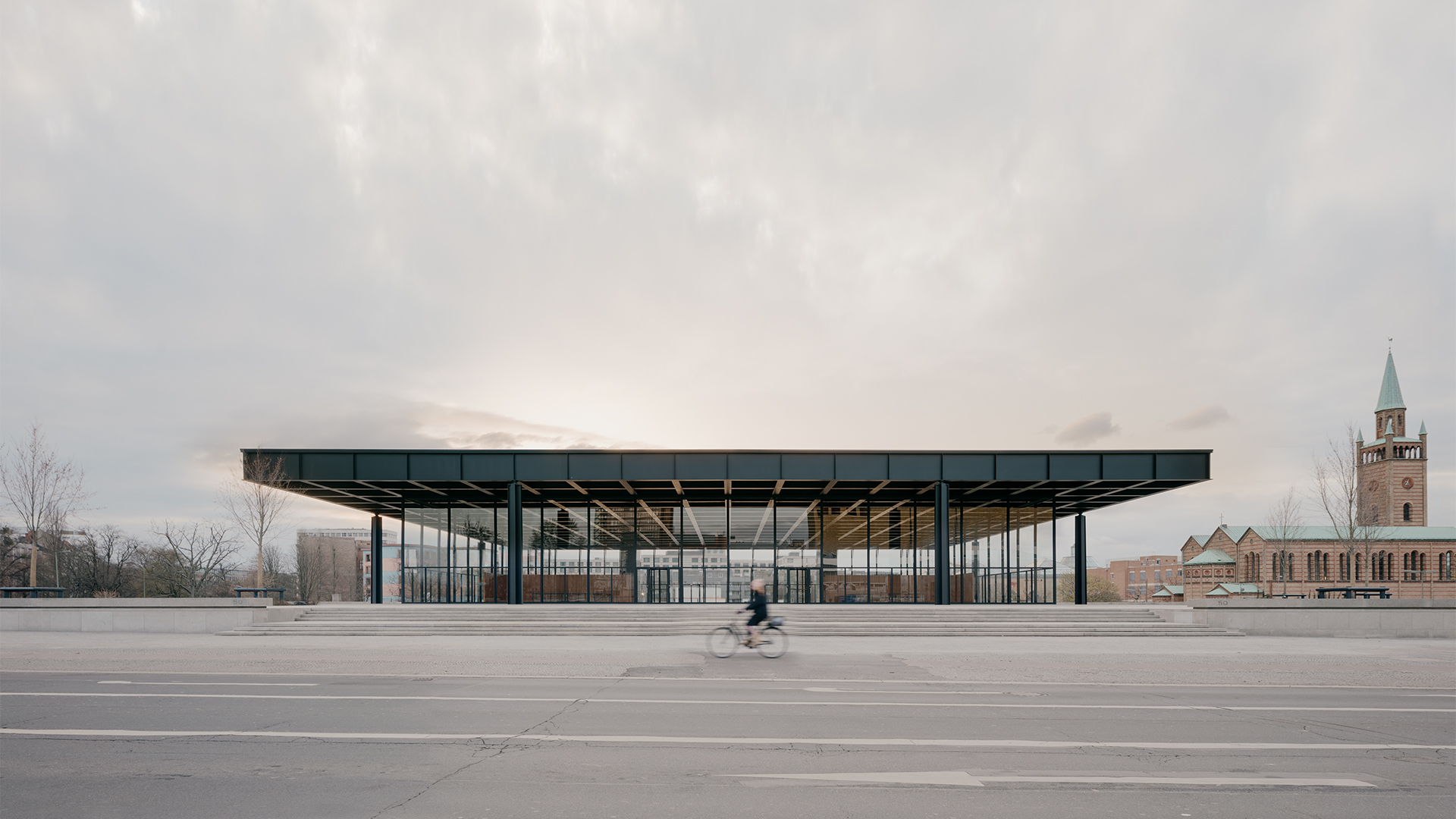 magazine detail image