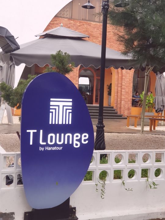 magazine detail image