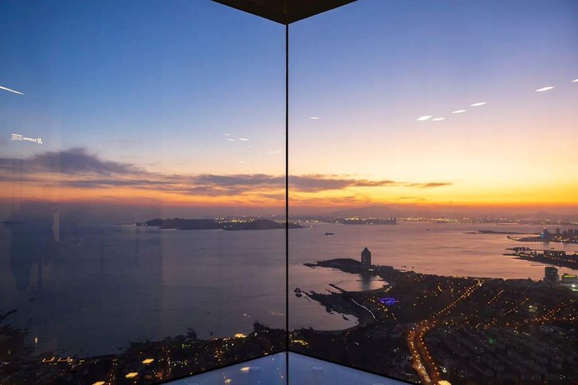 magazine detail image