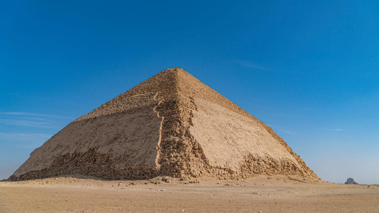 Beyond the Great Pyramids: Essential Egyptian Pyramid Sites