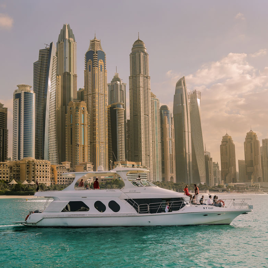 A special Dubai journey aboard a luxury yacht