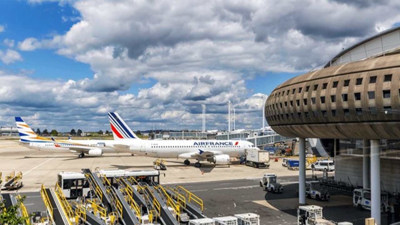 How to Get from Paris Airport to the City