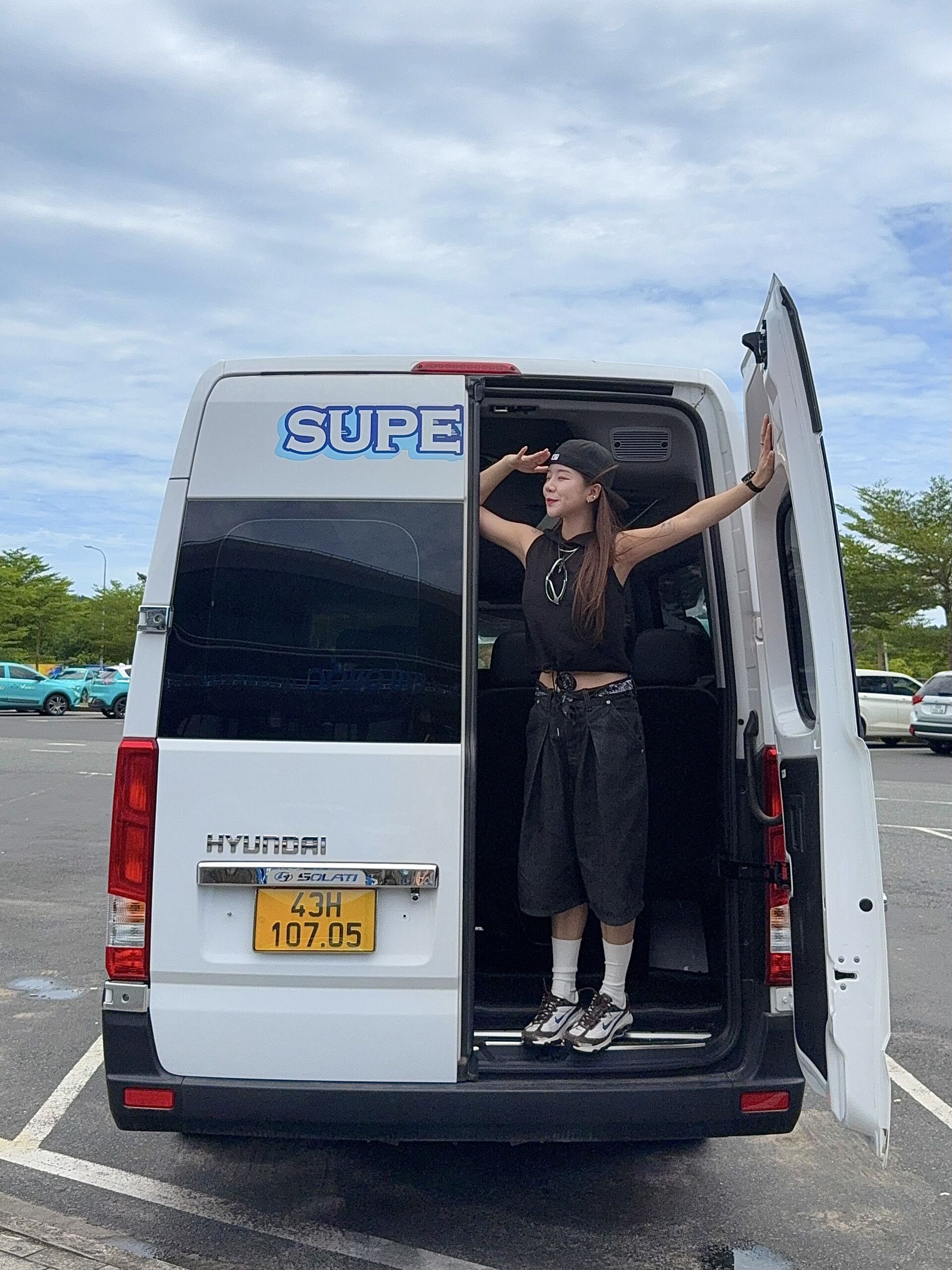 다낭 렌트카 대여 7인승부터 16인승까지