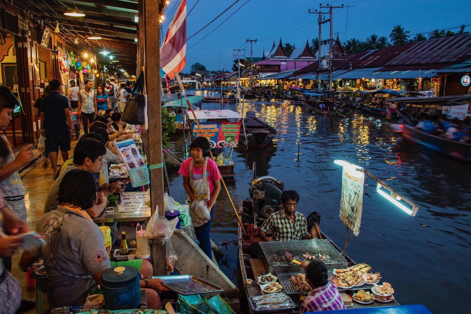 Bangkok Floating Market & Railway Market Tours