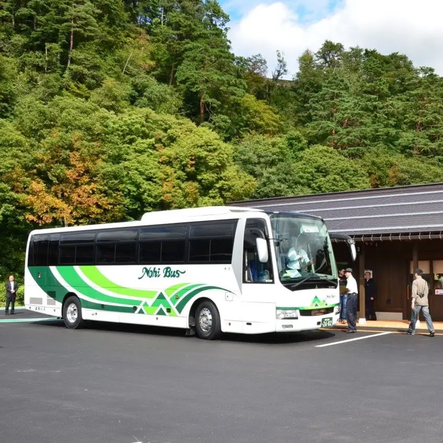 Traveling Between Takayama and Shirakawa-go