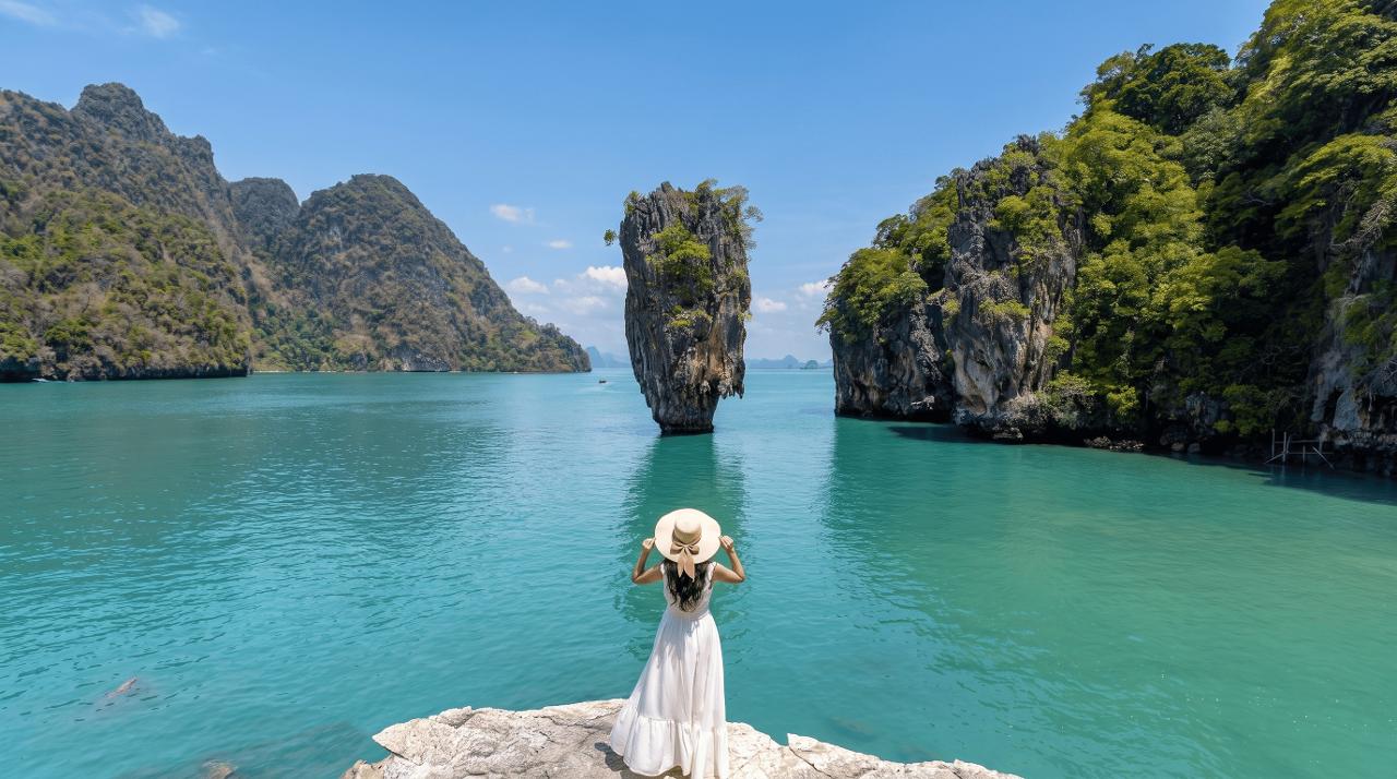 Explore the Stunning Limestone Cliffs of Phang Nga Bay
